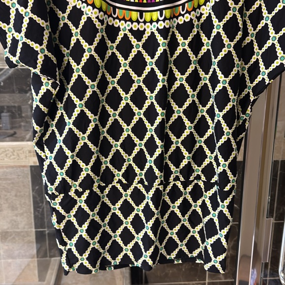 Trina Turk swim coverup size S, NWT. - Picture 3 of 6